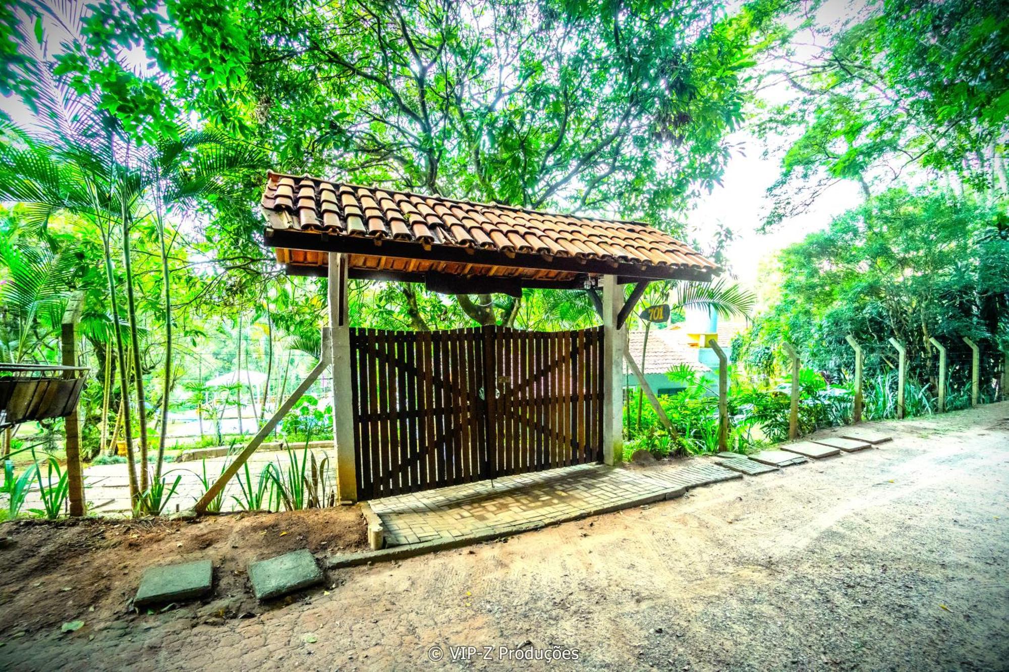 Chacara Atibaia Com Casa Na Arvore Luaran gambar